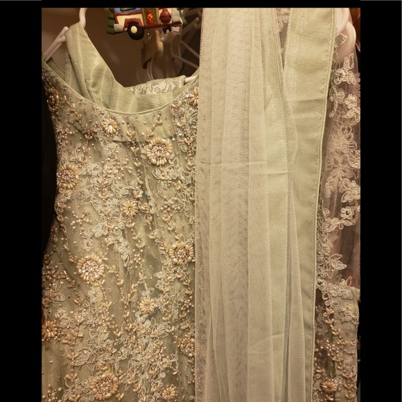 Pakistani / Indian formal outfit by farah talib - Picture 8 of 8